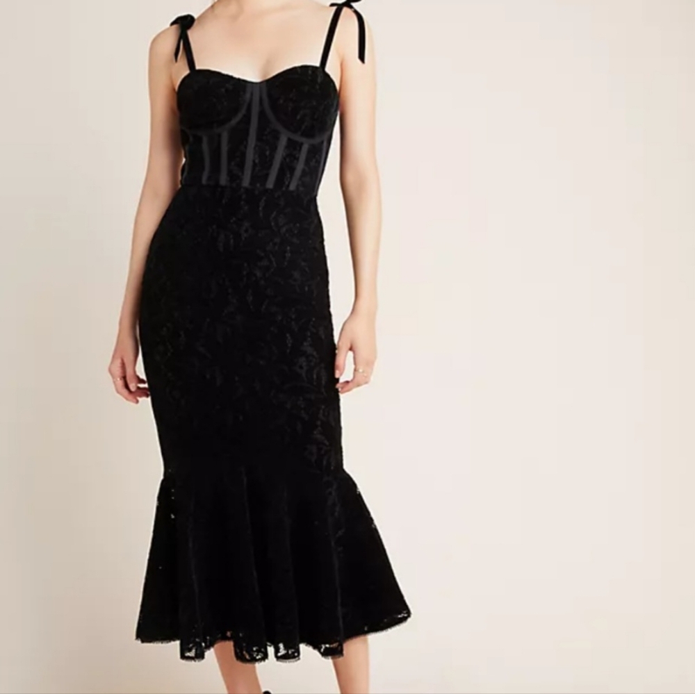 Lace Black Monique Lhuillier Dress